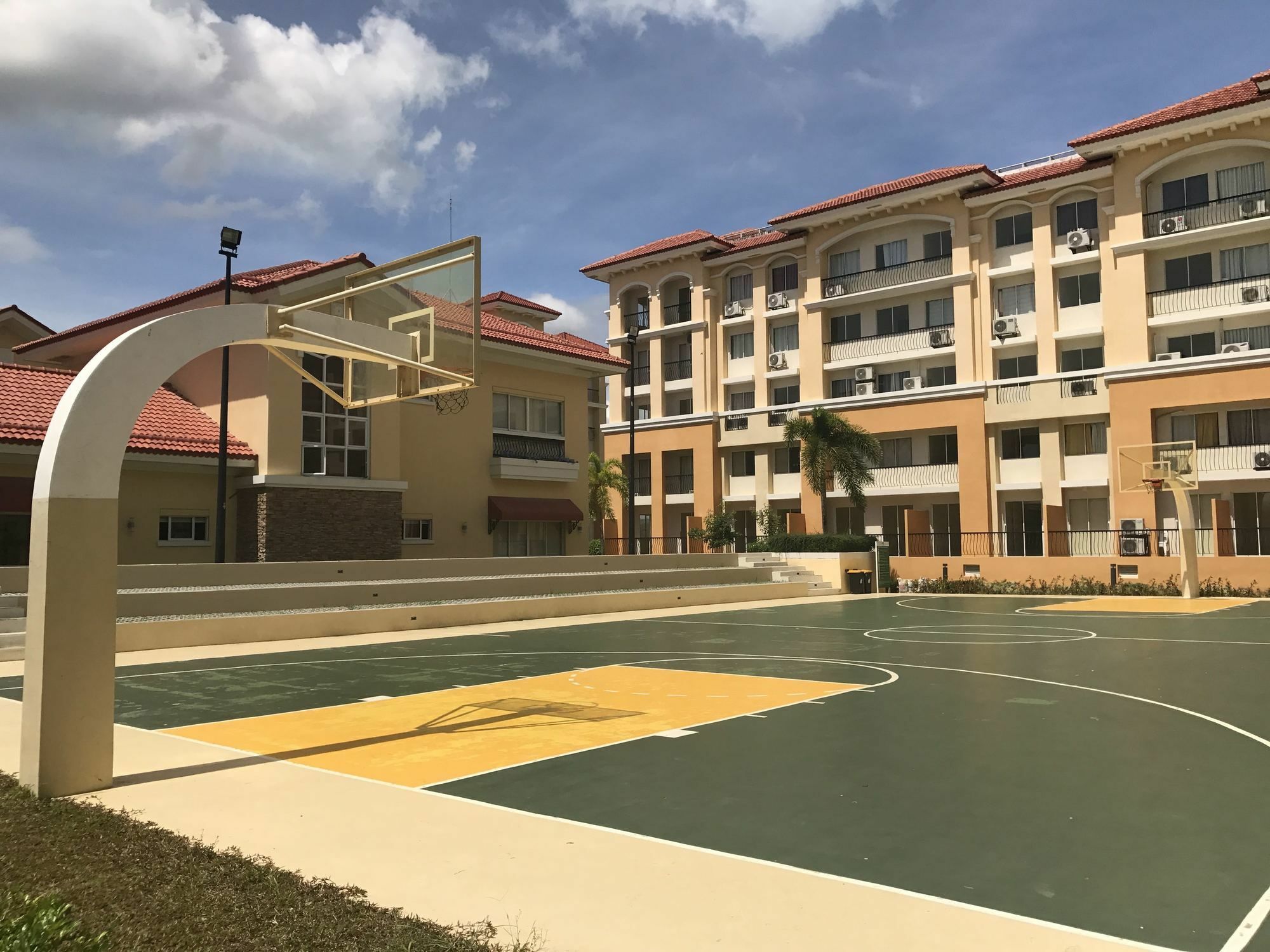 San Remo Oasis Serviced Apartments Cebu Bagian luar foto